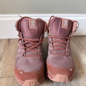On Running Rose High-Top Sneakers